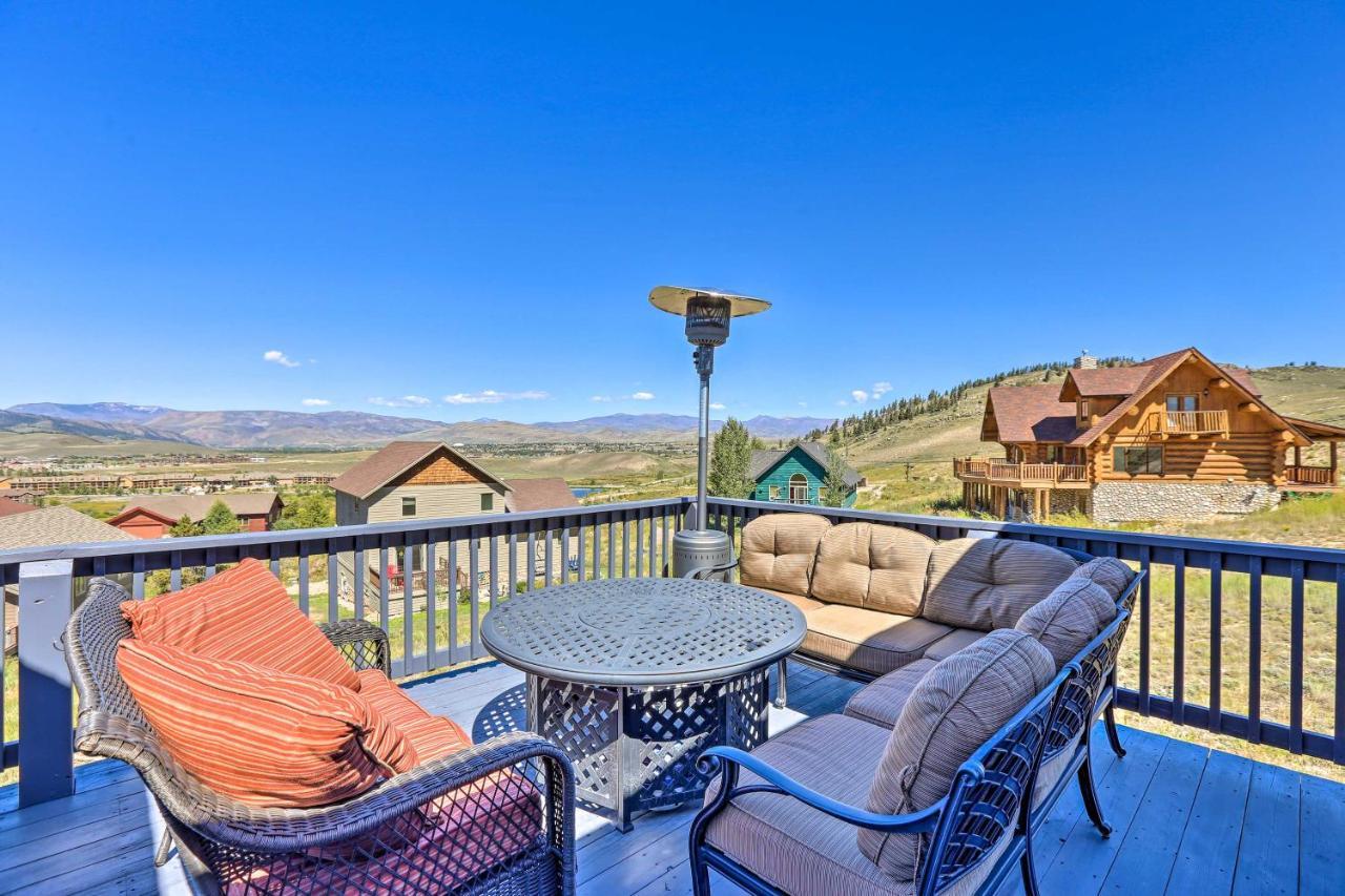 Spacious Granby Home With Deck And Hot Tub Ski And Bike Exteriér fotografie
