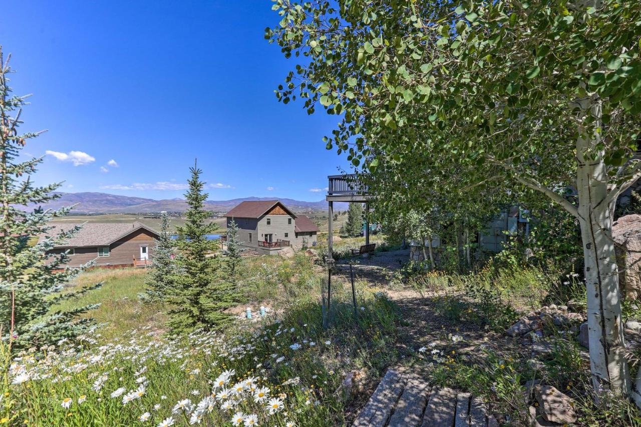 Spacious Granby Home With Deck And Hot Tub Ski And Bike Exteriér fotografie