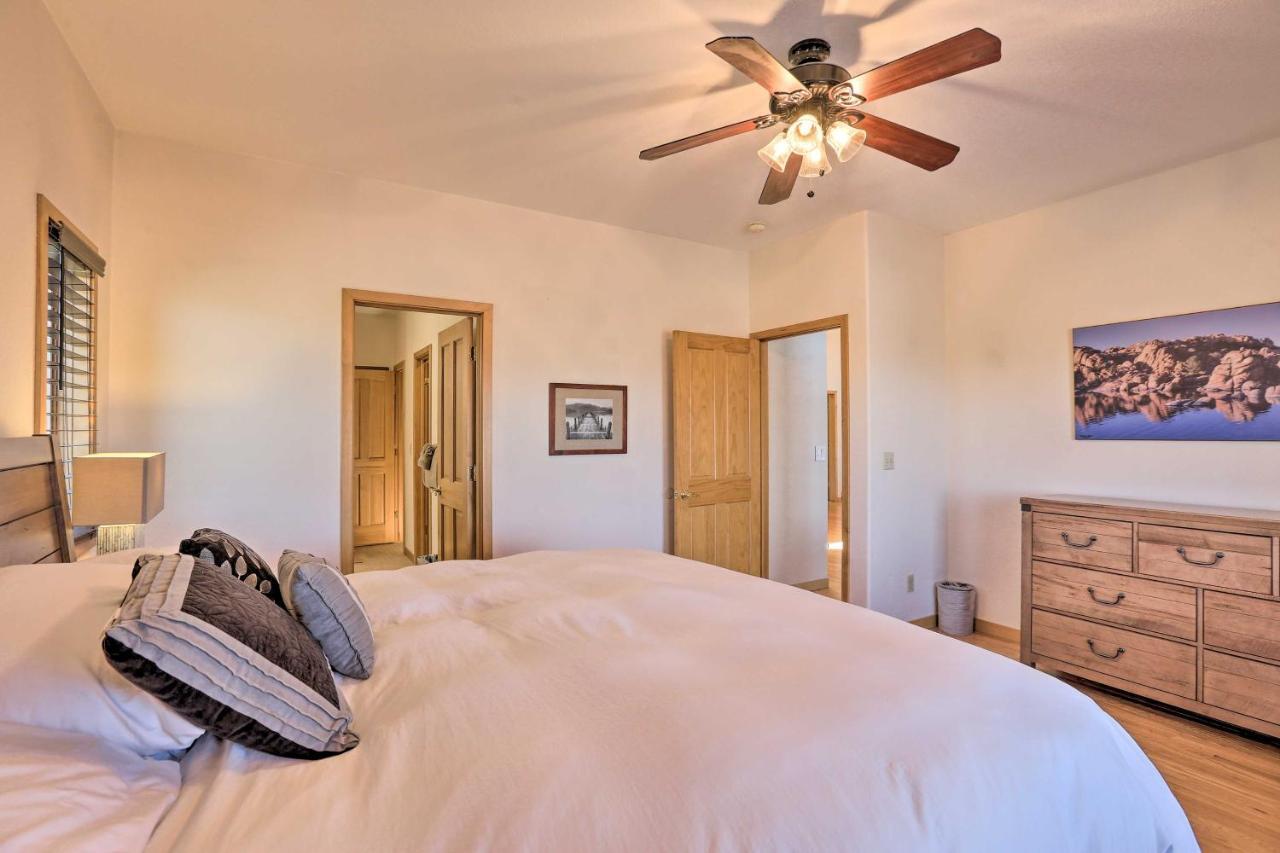 Spacious Granby Home With Deck And Hot Tub Ski And Bike Exteriér fotografie