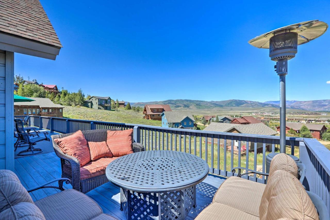 Spacious Granby Home With Deck And Hot Tub Ski And Bike Exteriér fotografie